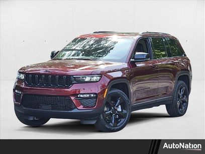 New 2025 Jeep Grand Cherokee Limited w/ Black Appearance Package