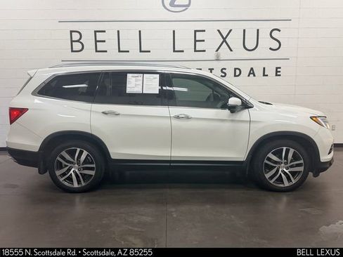 Used 2016 Honda Pilot Touring image 3