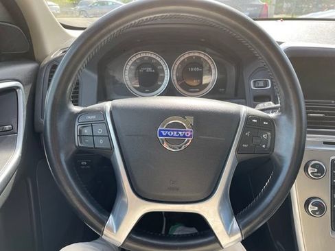 Used 2013 Volvo XC60 3.2 AWD/4WD image 7