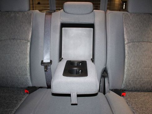 Used 2016 RAM 1500 Big Horn image 28