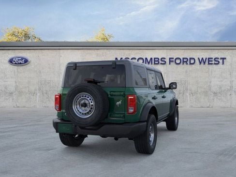 New 2025 Ford Bronco 4-Door AWD/4WD image 8