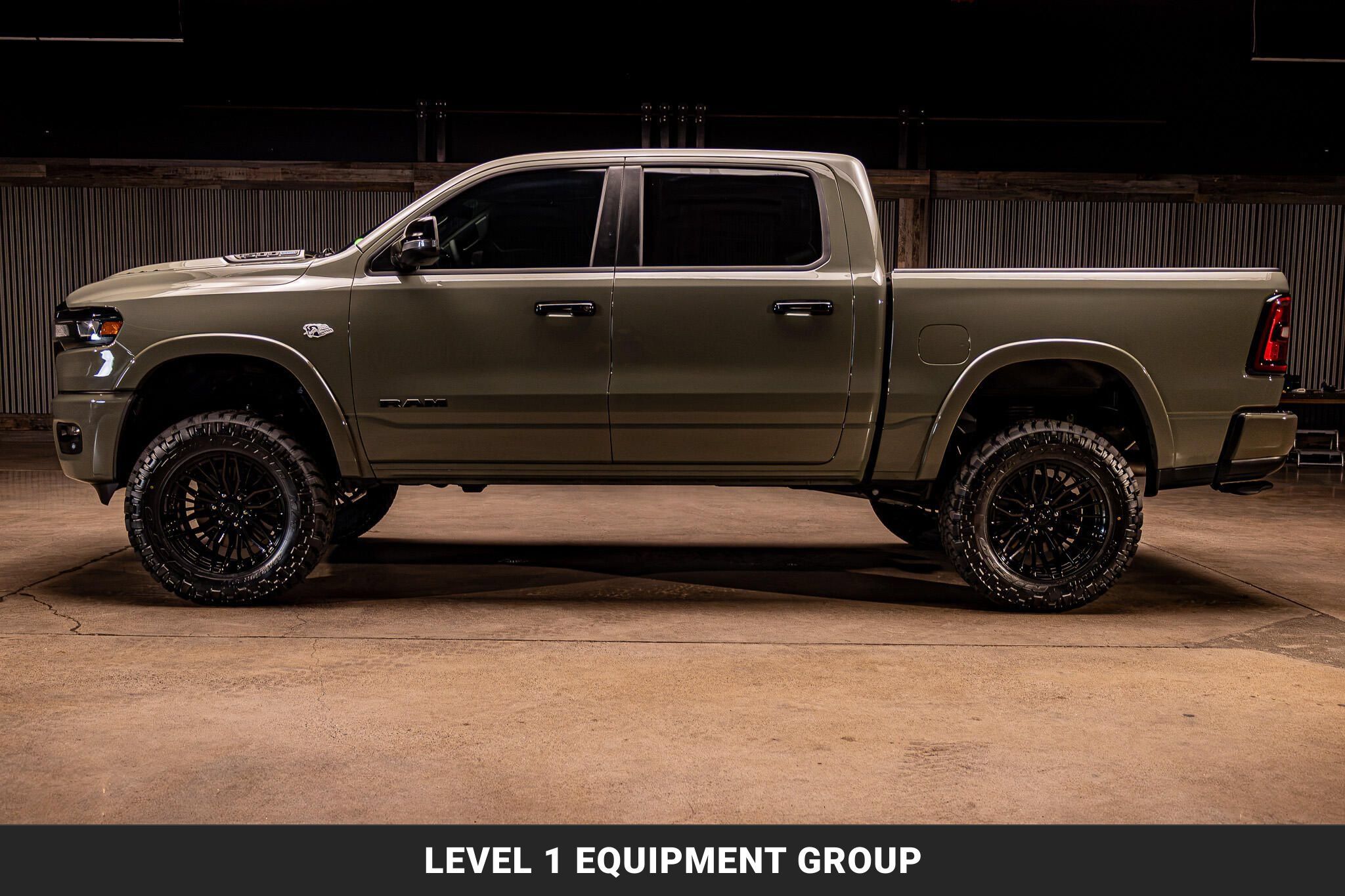 Used 2026 RAM 1500 Laramie w/ Night Edition AWD/4WD image 7