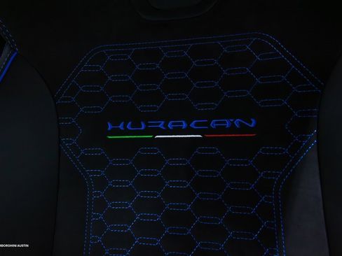 Used 2023 Lamborghini Huracan Tecnica image 35