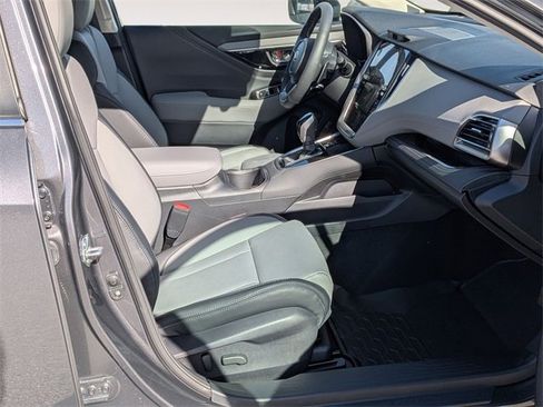 New 2025 Subaru Outback Limited image 32