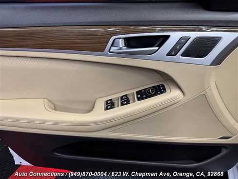 Used 2015 Hyundai Genesis 3.8 w/ Option Group 02 image 25