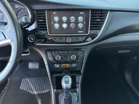 Used 2017 Buick Encore Preferred image 26