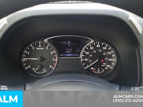 Used 2020 Nissan Pathfinder S image 15