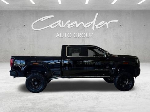 New 2025 GMC Sierra 2500 Denali w/ Denali Reserve Package image 15