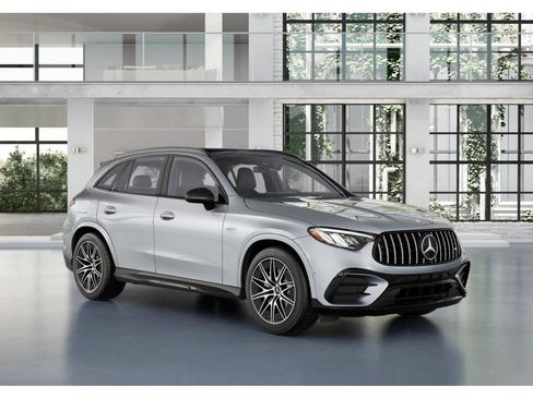 New 2026 Mercedes-Benz GLC 43 AMG 4MATIC image 11