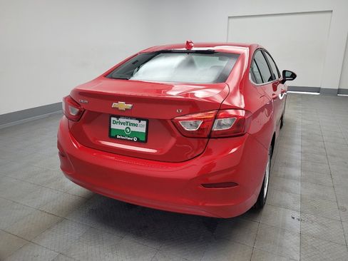 Used 2017 Chevrolet Cruze LT image 7