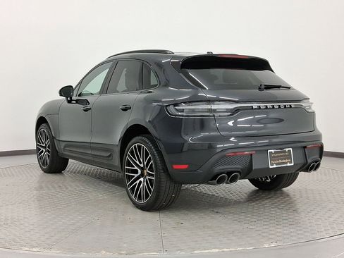 Used 2026 Porsche Macan image 3