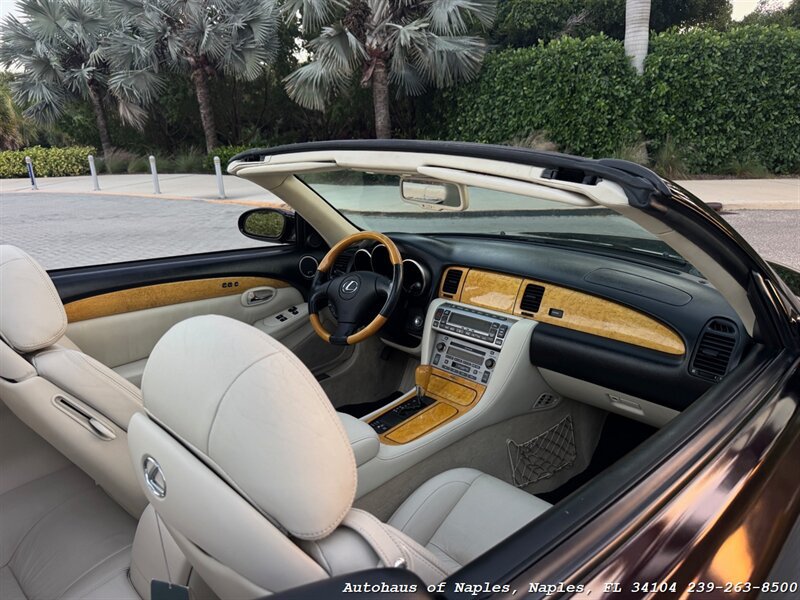 Used 2002 Lexus SC 430 Convertible RWD image 23