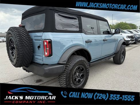 Used 2023 Ford Bronco Wildtrak image 2