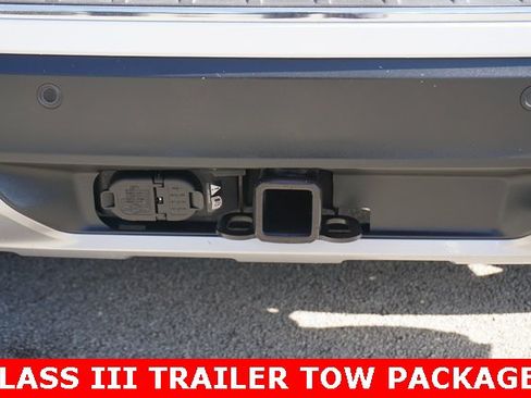 Certified 2022 Ford Explorer Limited w/ Limited Technology Package image 15