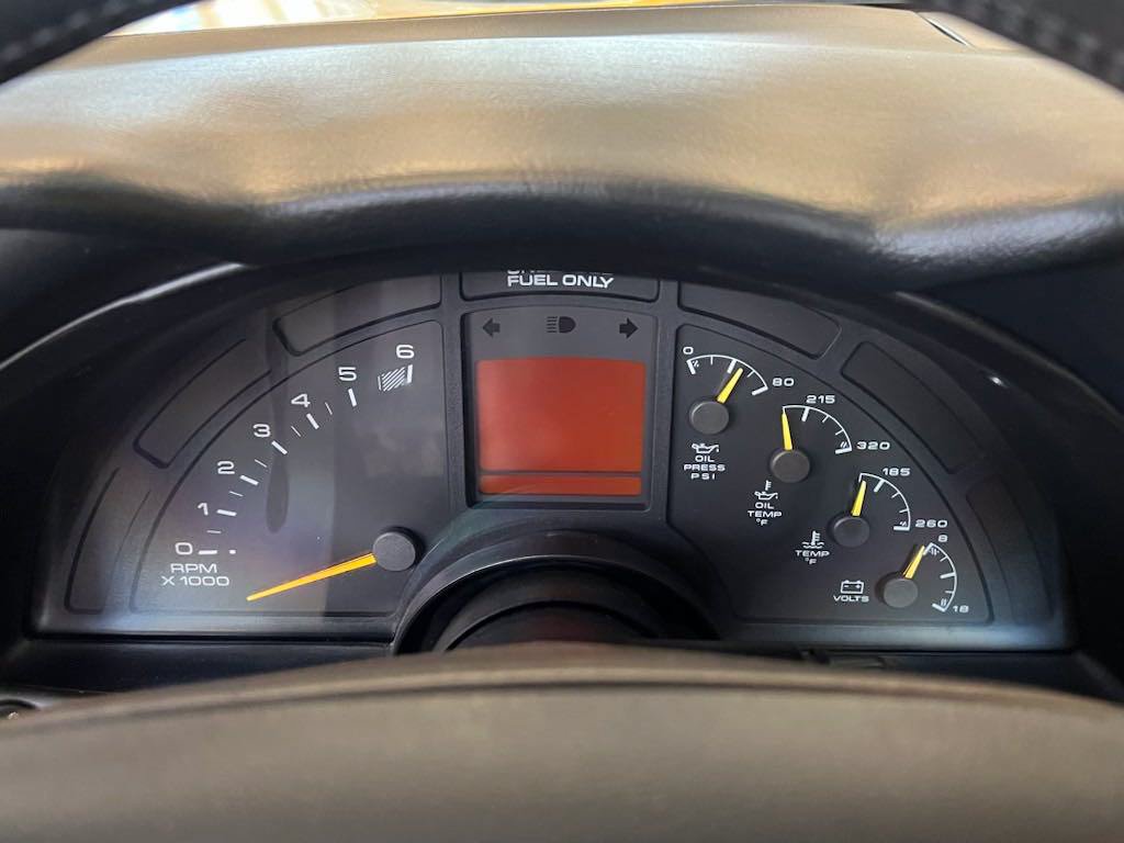 Used 1995 Chevrolet Corvette Convertible RWD image 18