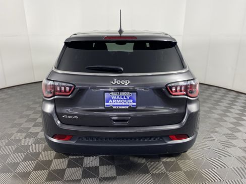 Used 2023 Jeep Compass Sport AWD/4WD image 7