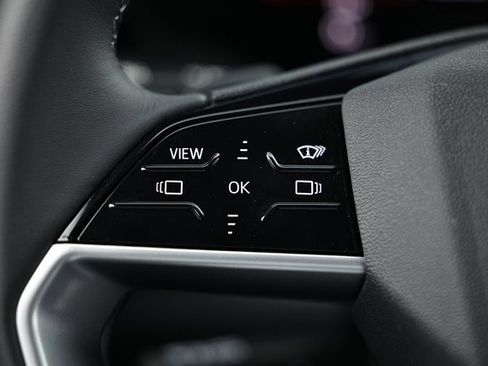 New 2025 Audi Q5 Prestige image 16