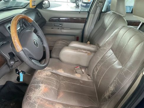 Used 2006 Mercury Grand Marquis LS RWD image 2