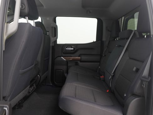 Used 2019 Chevrolet Silverado 1500 RST image 19