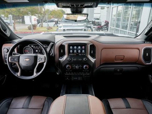 Used 2023 Chevrolet Silverado 3500 High Country w/ LPO, Hitch Package image 43