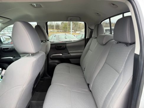 Certified 2023 Toyota Tacoma SR5 image 6