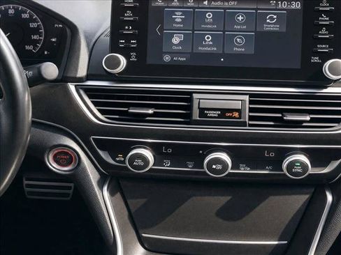 Used 2022 Honda Accord Sport image 15