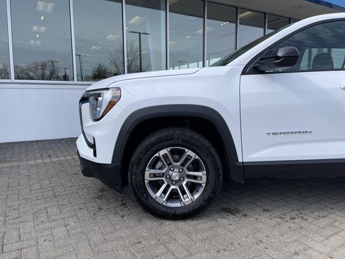Used 2026 GMC Terrain Elevation image 10
