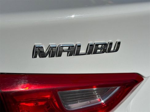 Used 2024 Chevrolet Malibu LT image 12