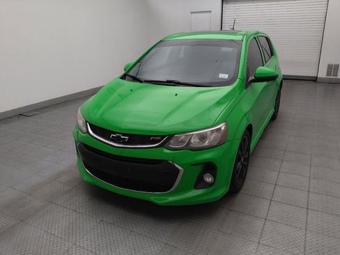 Used 2017 Chevrolet Sonic LT w/ Fun and Sun Package FWD image 15
