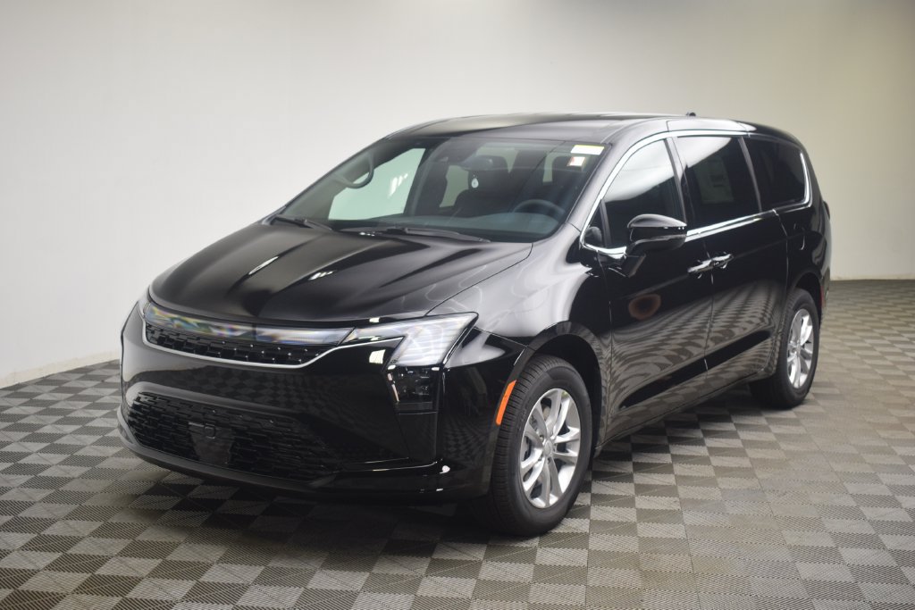 New 2027 Chrysler Pacifica Select AWD/4WD image 15