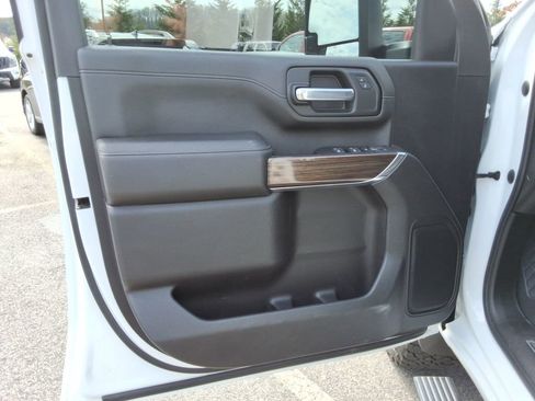 Certified 2023 Chevrolet Silverado 2500 LT w/ All Star Edition image 23