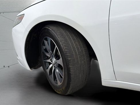 Used 2015 Acura TLX w/ Technology Package FWD image 34