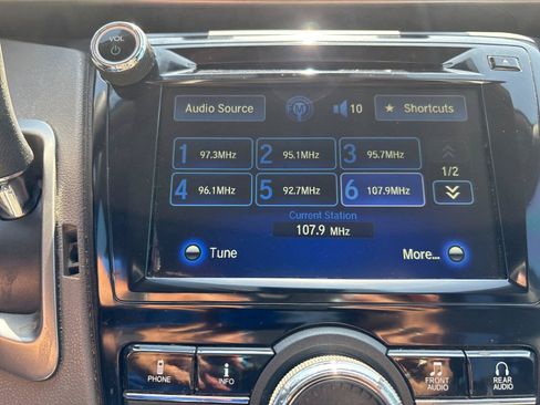 Used 2014 Honda Odyssey EX-L image 24