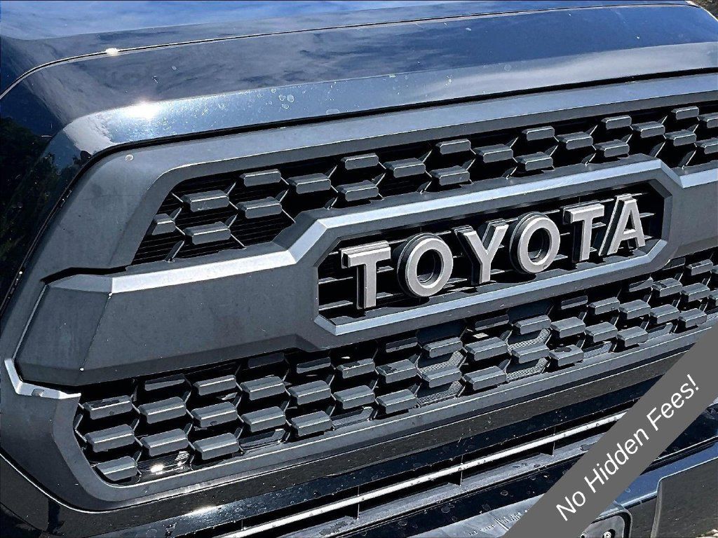 Used 2017 Toyota Tacoma TRD Sport w/ Tow Package (A/T) AWD/4WD image 26