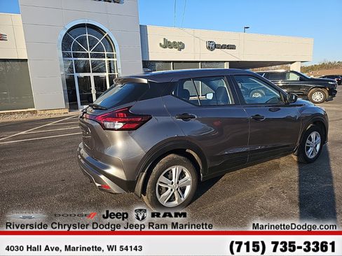 Used 2024 Nissan Kicks S image 10