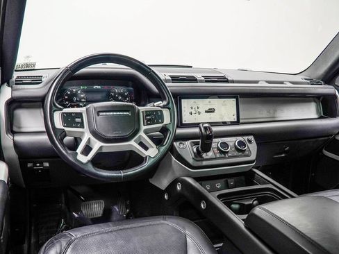 Used 2022 Land Rover Defender 110 XS Edition AWD/4WD image 15