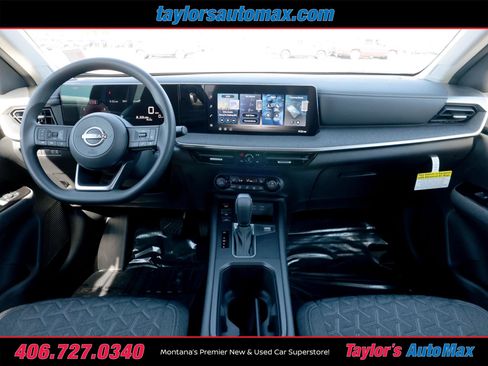 New 2026 Nissan Kicks SV w/ SV Premium Package AWD/4WD image 9
