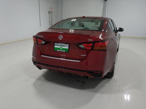 Used 2022 Nissan Altima 2.5 SV w/ SV Premium Package image 7