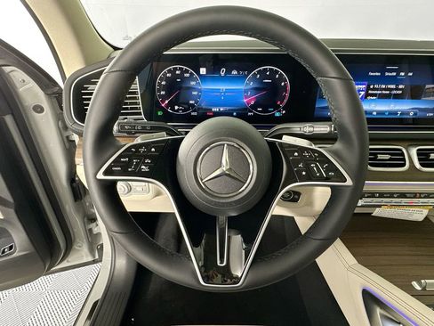 New 2026 Mercedes-Benz GLE 450 4MATIC image 11