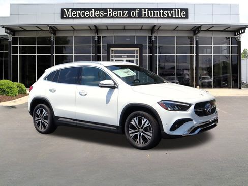 New 2025 Mercedes-Benz GLA 250 4MATIC image 1