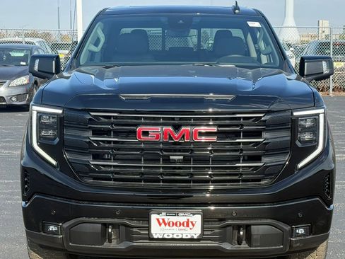 New 2026 GMC Sierra 1500 Elevation w/ Elevation Premium Package AWD/4WD image 4