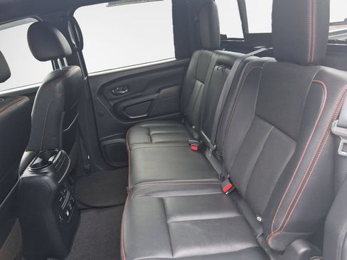 Used 2023 Nissan Titan PRO-4X w/ Pro-4x Convenience Package AWD/4WD image 24