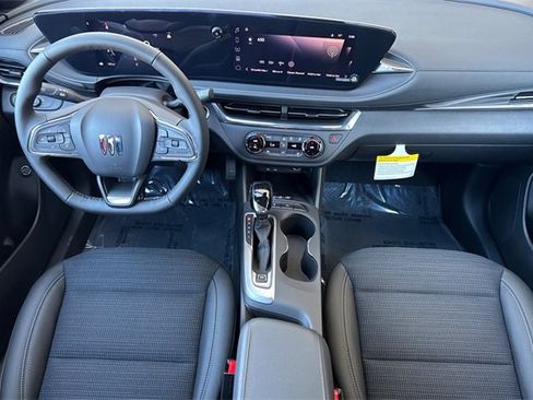 New 2026 Buick Envista Preferred image 14
