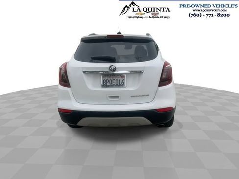 Used 2020 Buick Encore Preferred FWD image 3