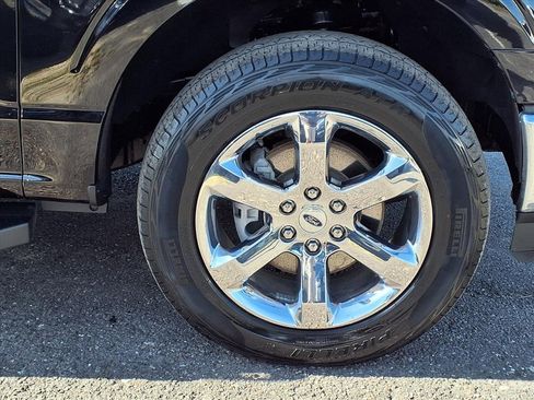 Used 2023 Ford F150 Lariat w/ Equipment Group 502A High image 9