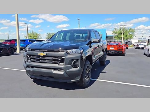New 2026 Chevrolet Colorado W/T w/ WT Custom Package image 22