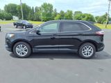 Used 2022 Ford Edge SEL image 2
