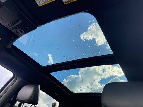 Used 2022 Ford F250 Lariat w/ Lariat Ultimate Package image 31