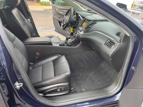 Used 2017 Chevrolet Impala LT image 15