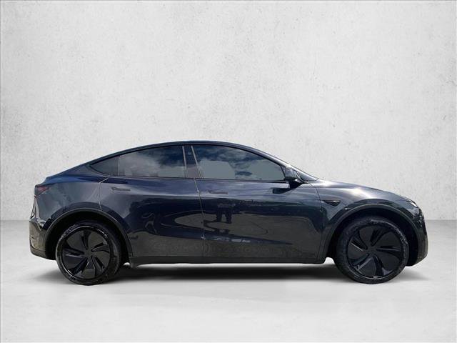 Used 2026 Tesla Model Y 2WD image 5